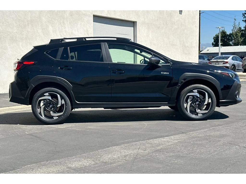 New 2026 CRYSTAL BLACK SILICA Subaru Limited Hybrid image 2