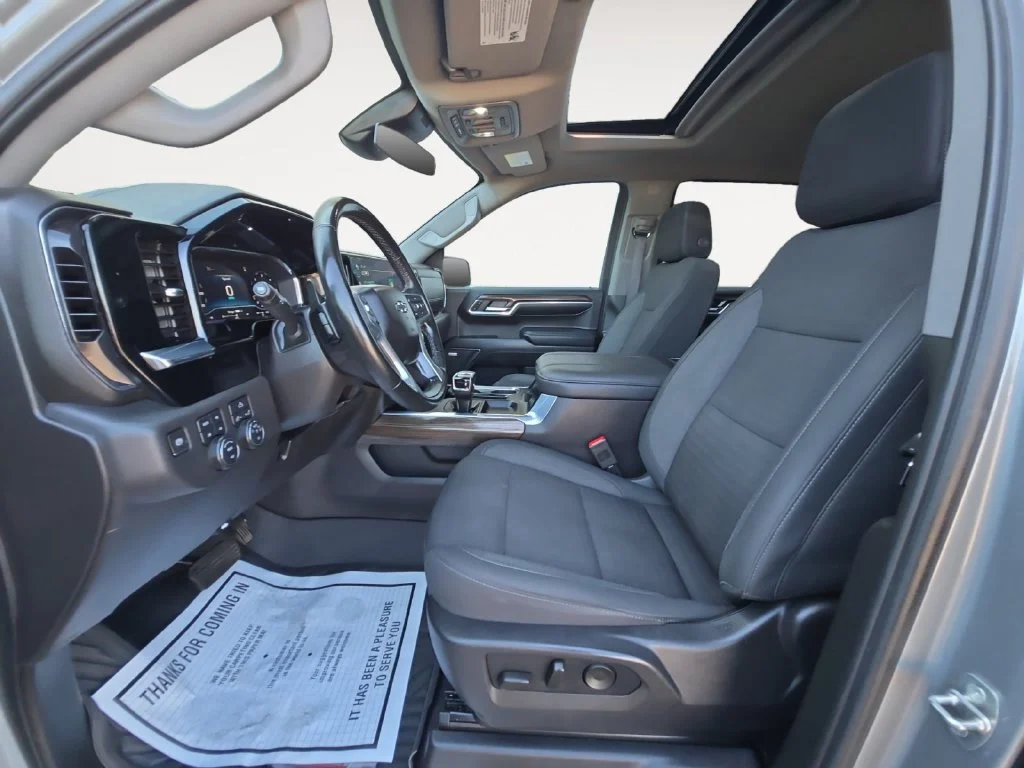 Used 2024 Sterling Gray Metallic Chevrolet LT Trail Boss image 16