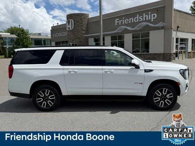 Used 2022 White GMC AT4 image 4