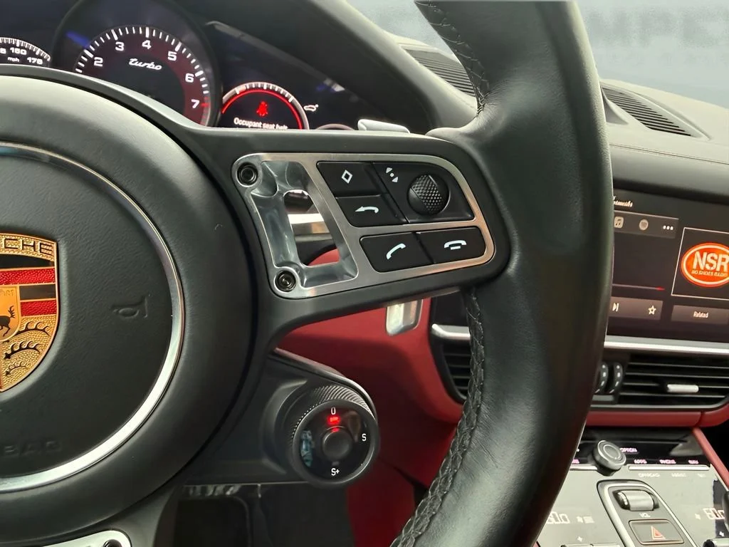 Used 2022  Porsche Turbo image 26