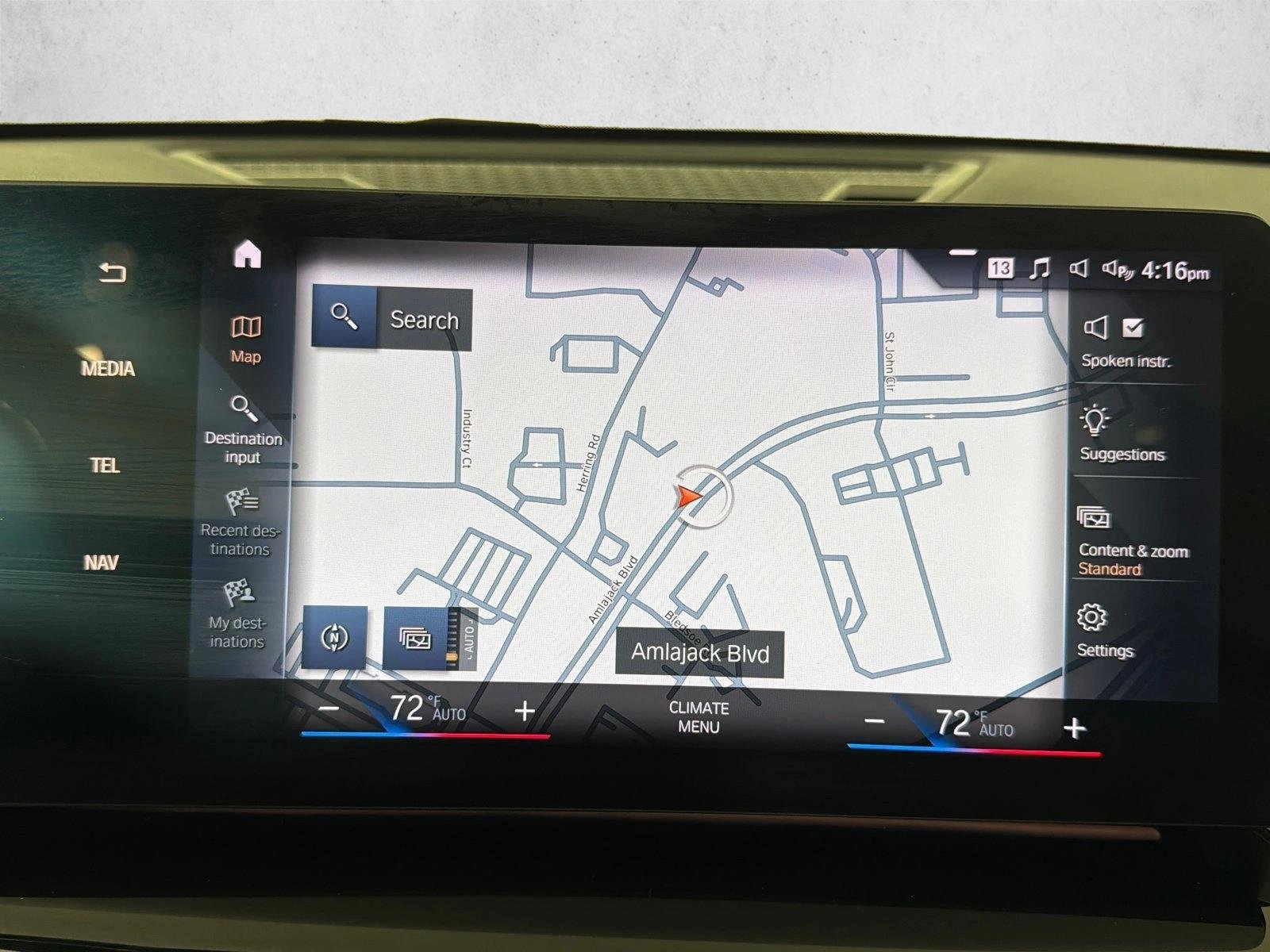 Used 2023 Black BMW xDrive28i image 3