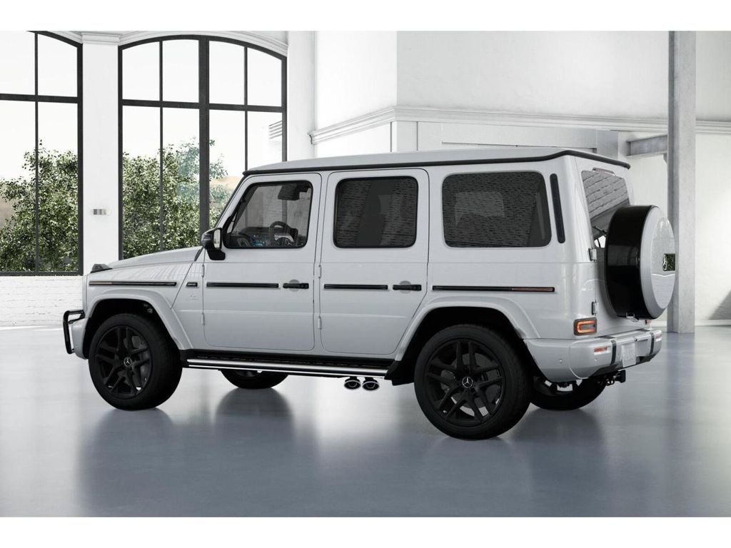 New 2027 MANUFAKTUR Moonlight White Metallic Mercedes-Benz AMG® G 63 SUV image 31