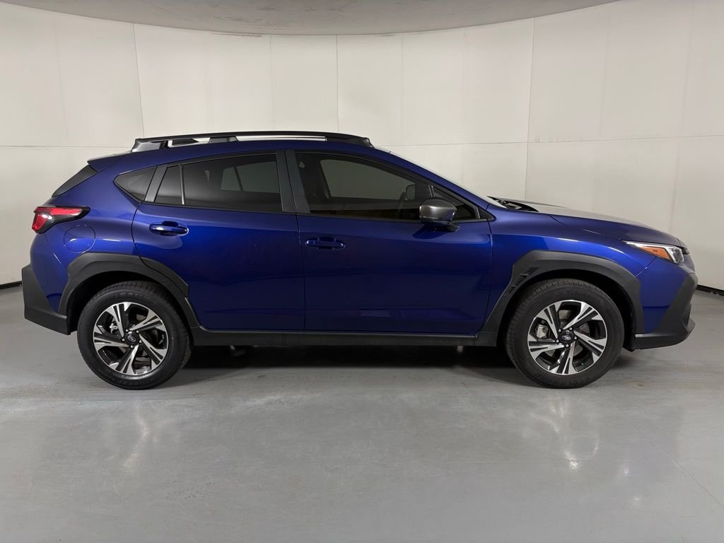 Used 2025 Blue Subaru Premium image 9