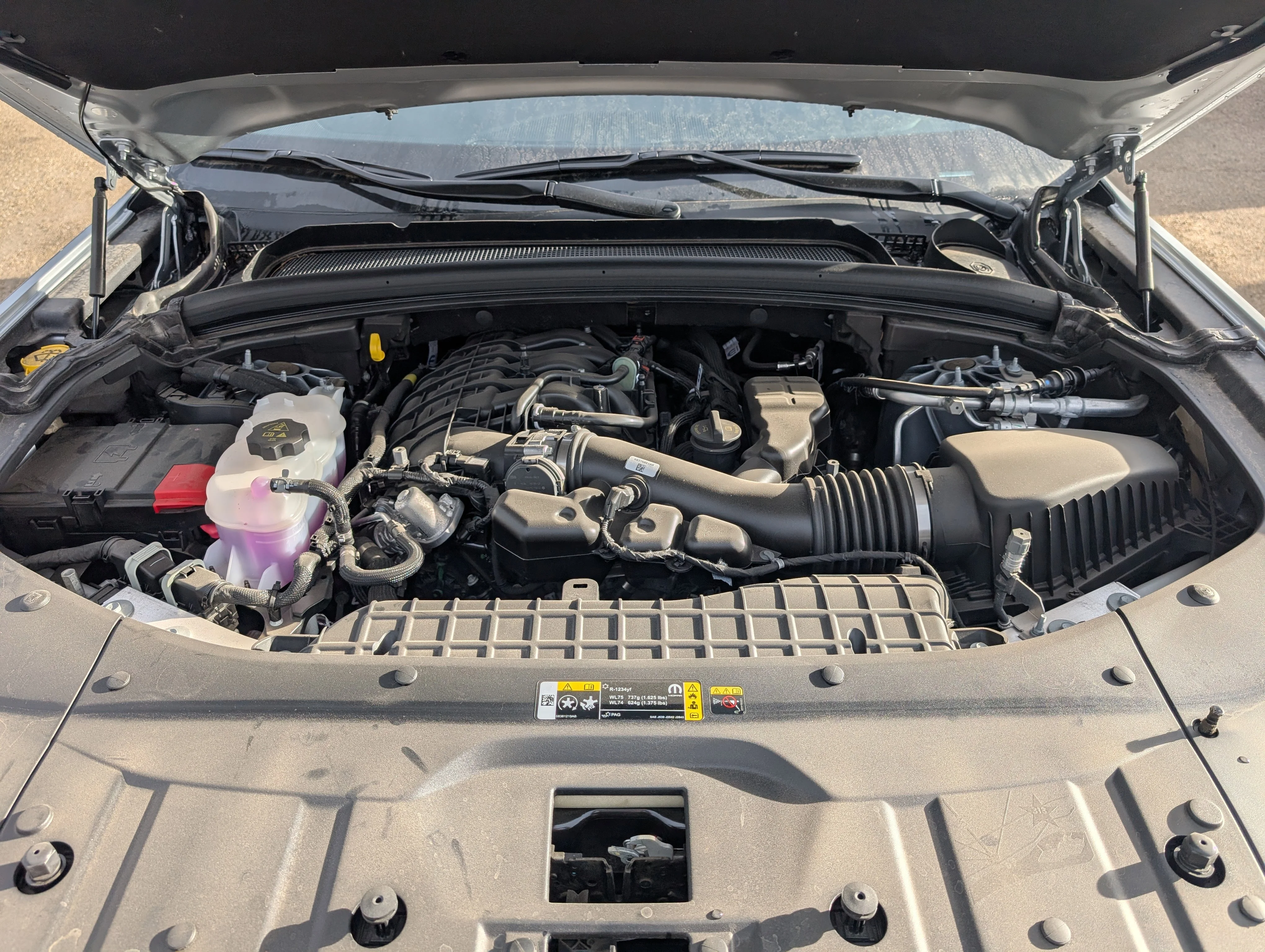 New 2025 Silver Zynith Jeep Altitude image 32