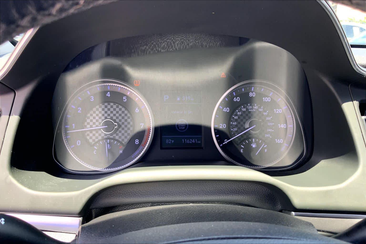 Used 2019 Quartz White Pearl Hyundai Value Edition image 25