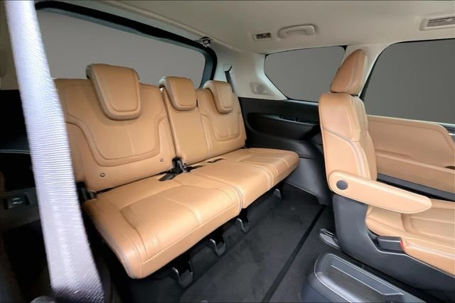 Used 2025 White INFINITI SENSORY image 26