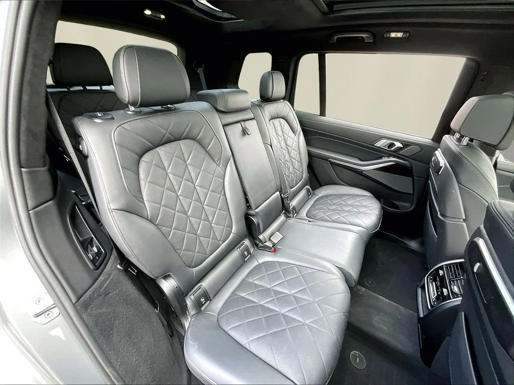 Used 2023 Skyscraper Gray Metallic BMW xDrive40i image 25