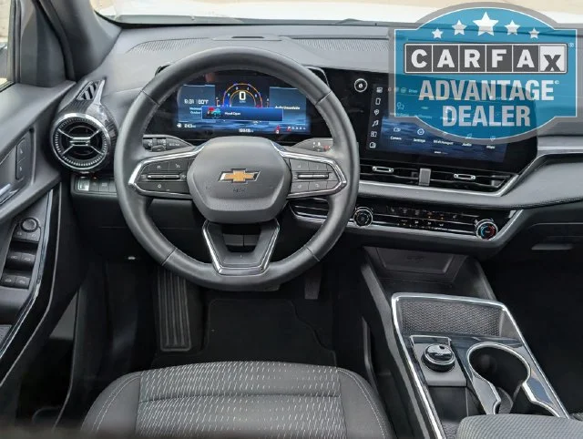 Used 2026 Summit White Chevrolet LT image 22