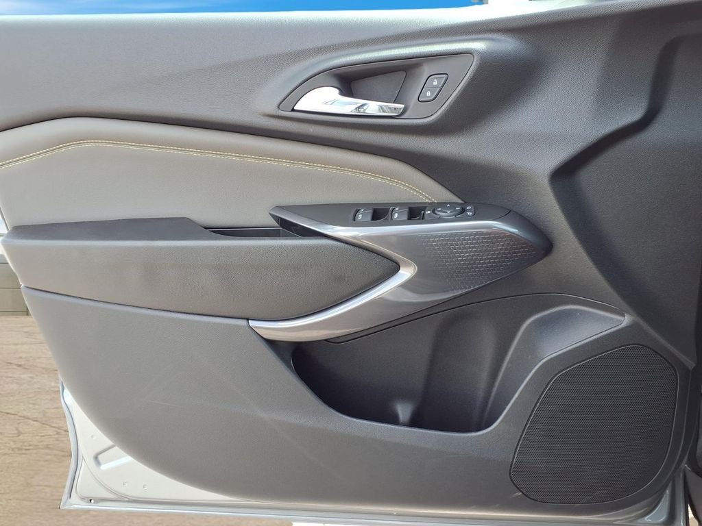 2026 Chevrolet Trax Activ - Photo 19