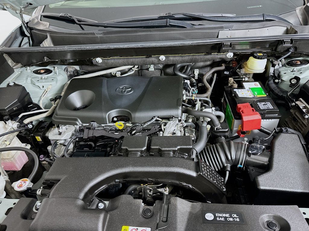 Used 2019  Toyota XLE image 30