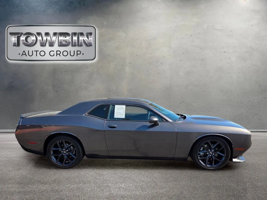Used 2023 Gray Dodge GT image 3