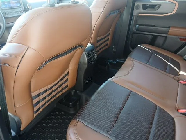 Used 2022 Blue Ford Badlands image 26