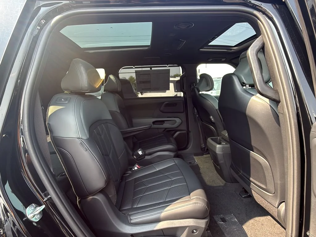 New 2027 Ebony Black Kia X-Line SX image 25