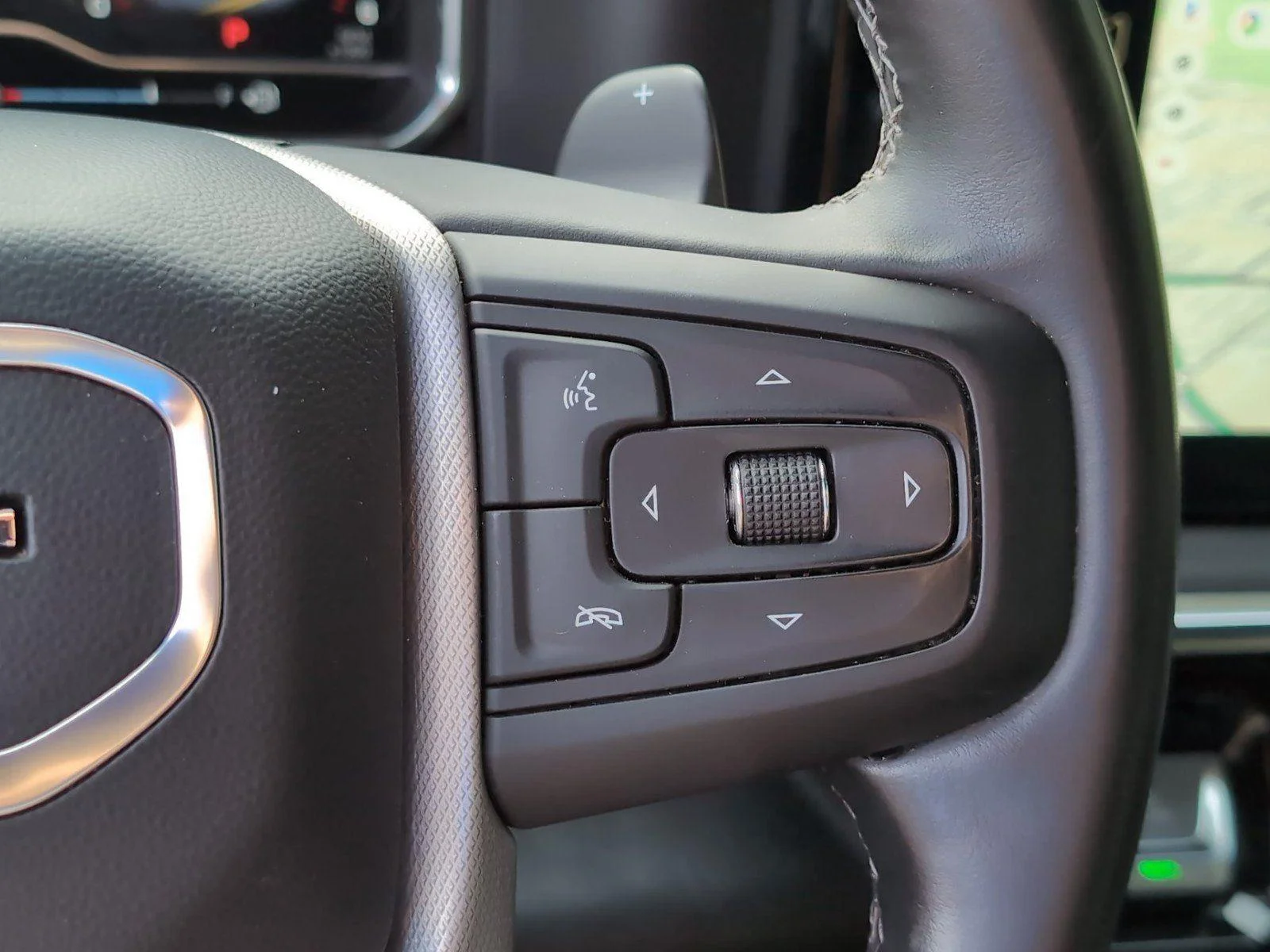 Used 2025 Downpour Metallic GMC Denali image 28
