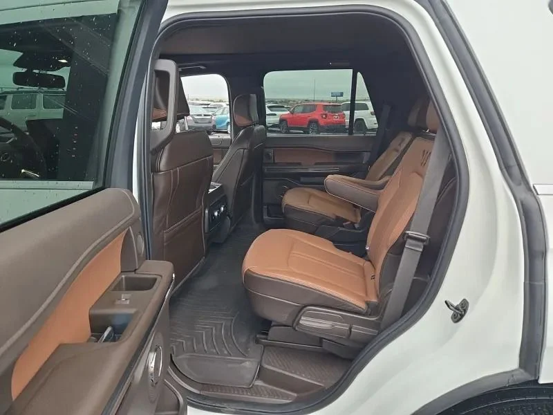 Used 2024 White Ford King Ranch image 6