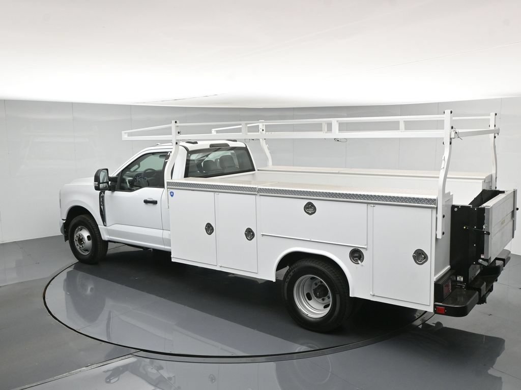 New 2026 Oxford White Ford XL image 46