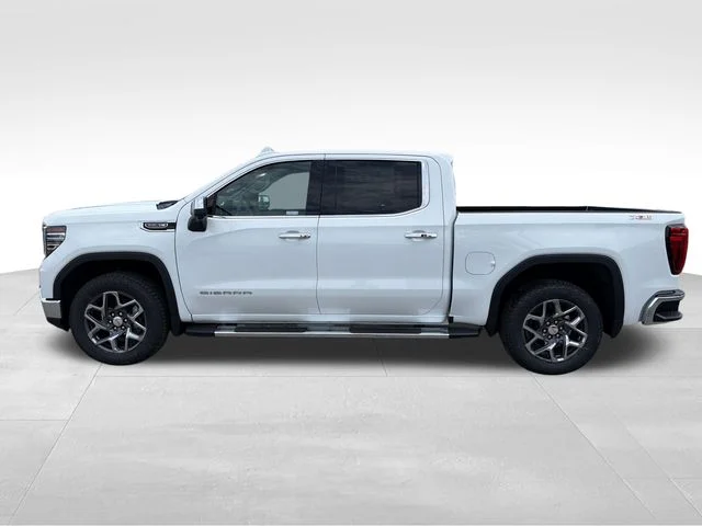 2026 GMC Sierra 1500 SLT - Photo 4