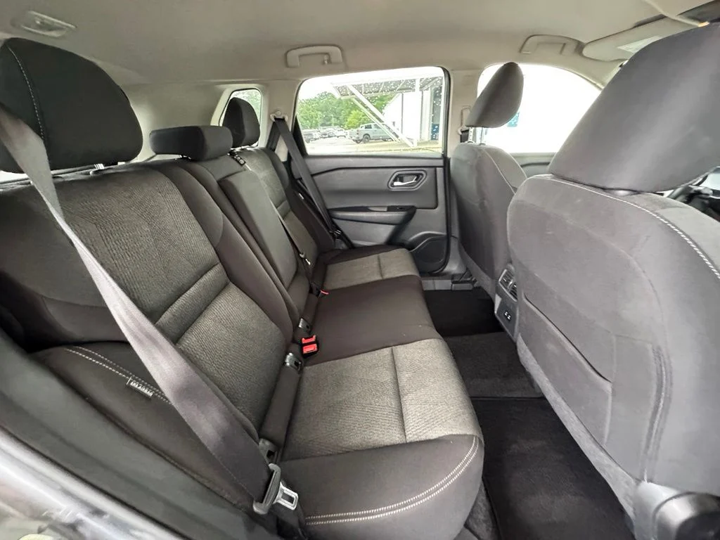 Used 2025 Gray Nissan SV image 23