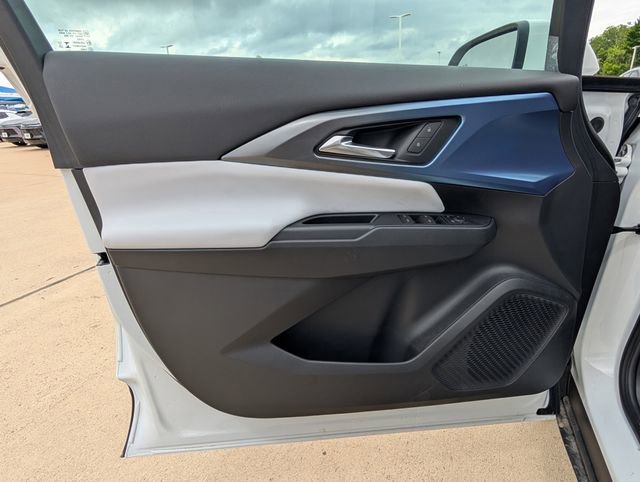 2026 Chevrolet Equinox EV 2LT - Photo 12