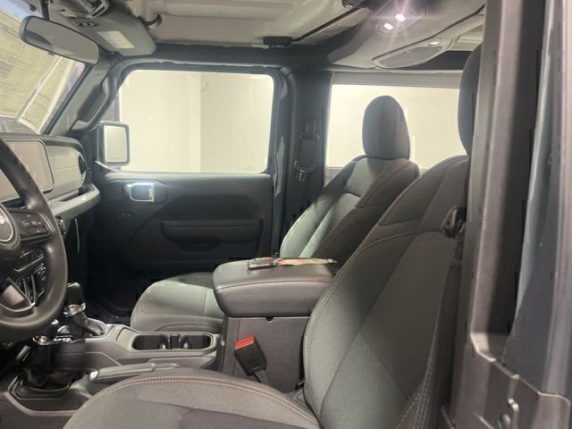 New 2026 Anvil Clear-Coat Exterior Paint Jeep Sport image 8