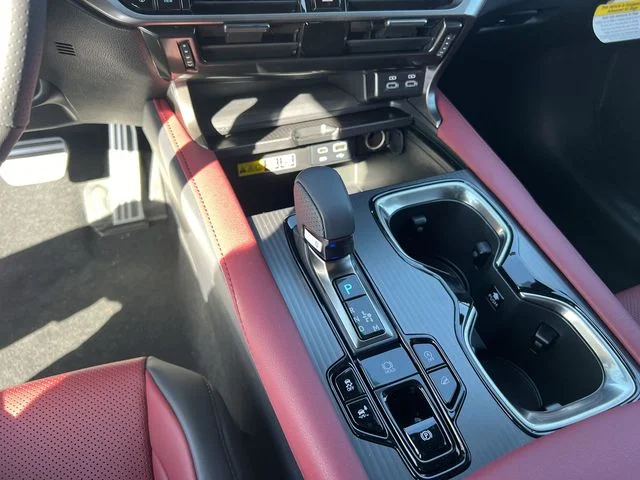 Used 2024 Silver Lexus 350 F Sport Handling image 21