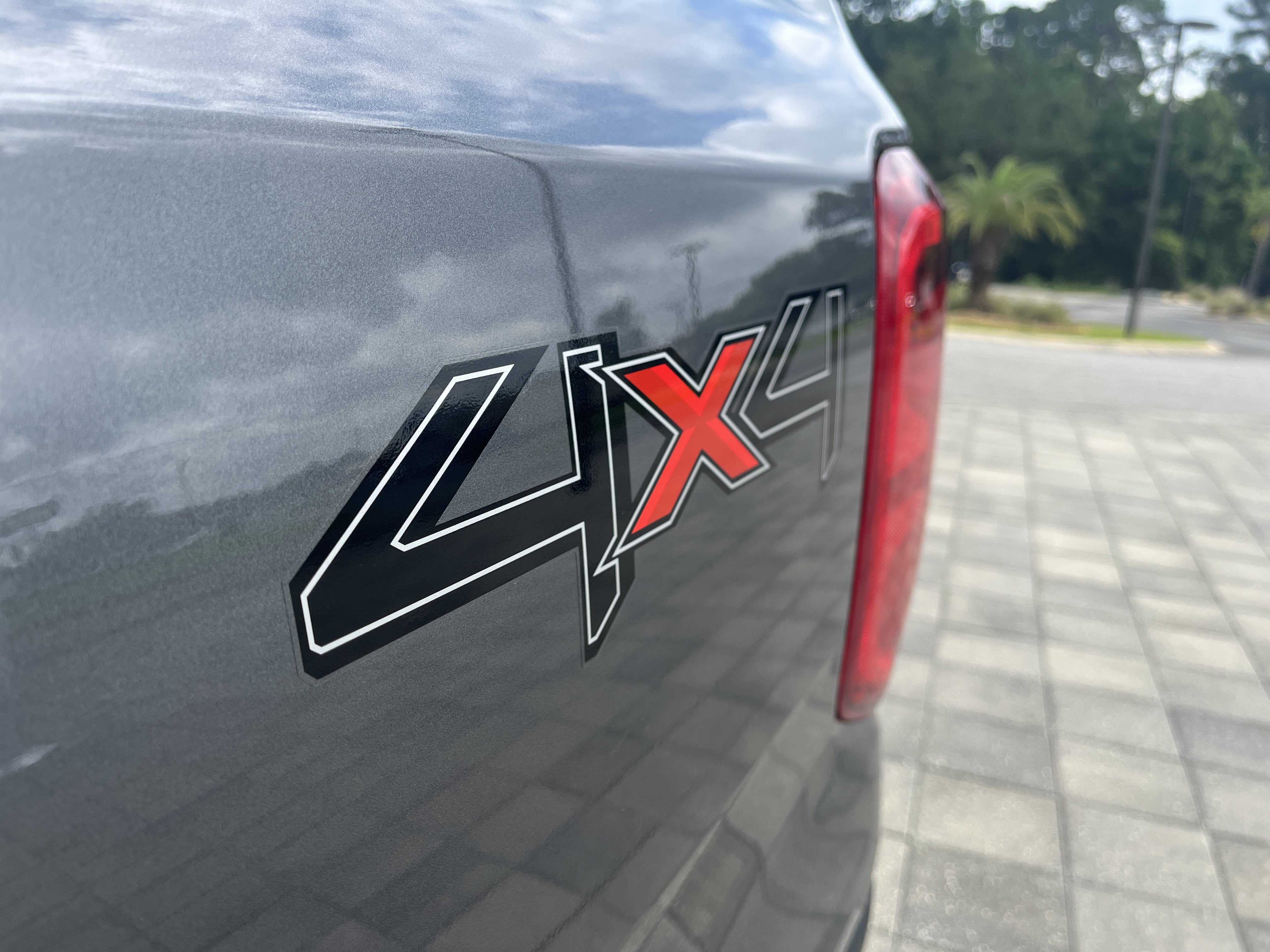 New 2026 Carbonized Gray Metallic Ford XL image 11