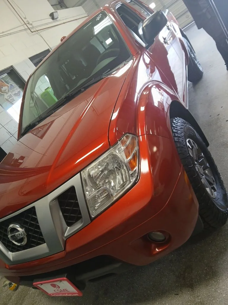 Used 2016 Red Nissan Desert Runner image 1