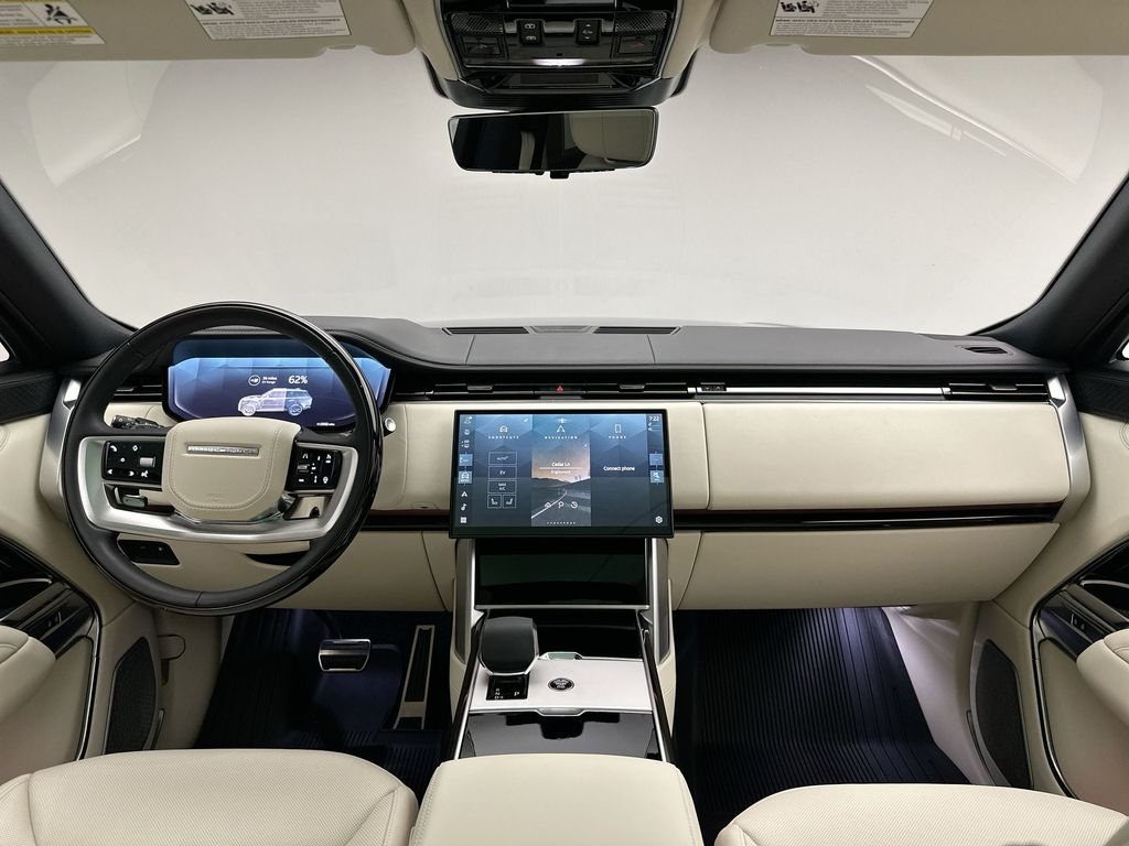 Used 2025 Belgravia Green Metallic Land Rover Autobiography image 20