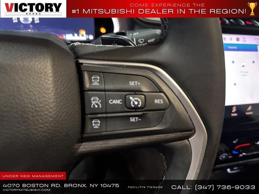 Used 2023 Black Jeep Limited image 42