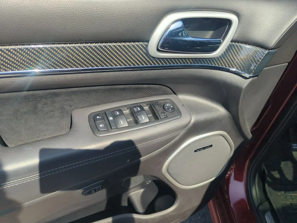 Used 2019 Red Jeep SRT image 18