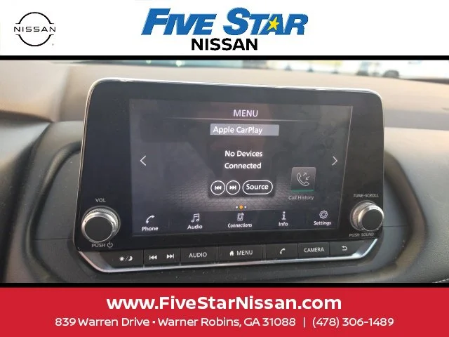 Used 2021 Red Nissan SV image 13