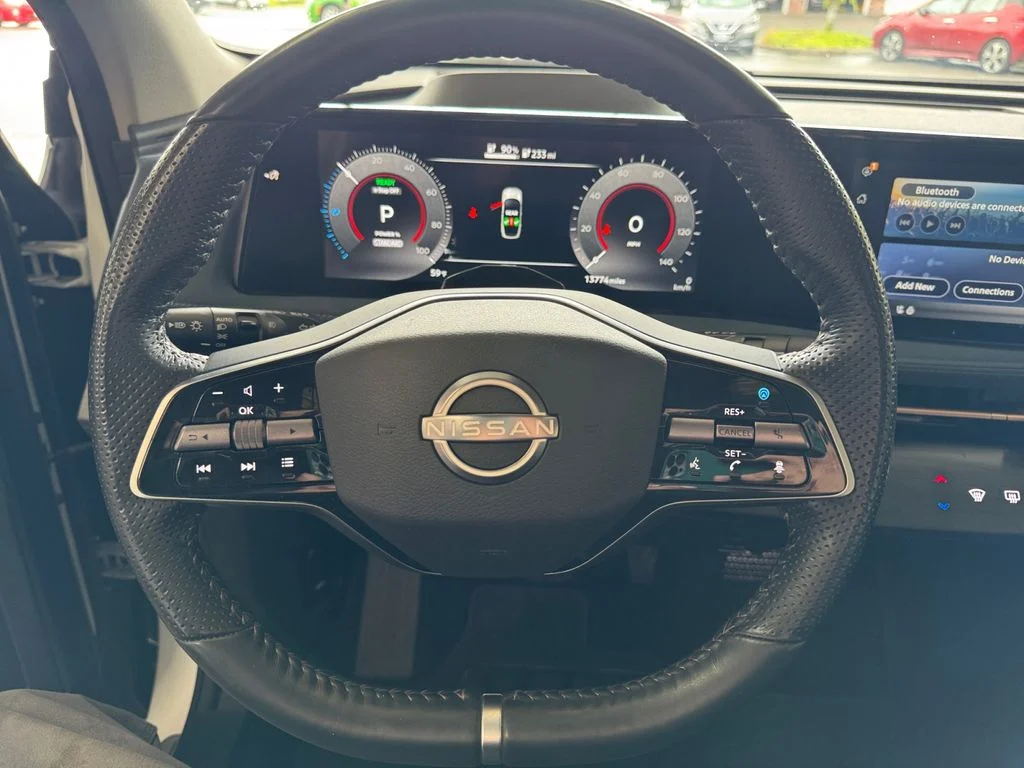 Used 2024 White Nissan PLATINUM+ e-4ORCE image 23