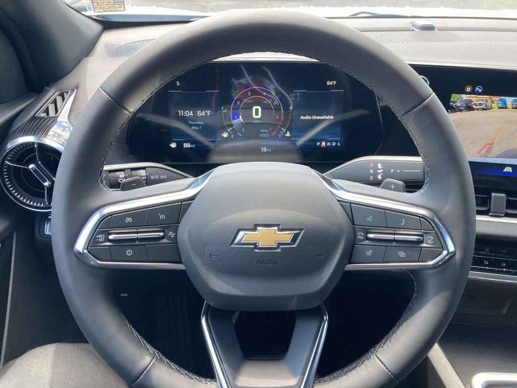 New 2026 Summit White Chevrolet LT image 26
