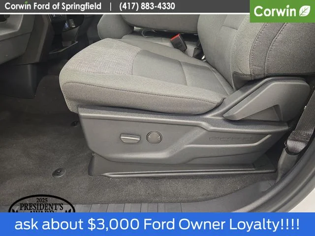 New 2026 Oxford White Ford F-250® XLT image 38