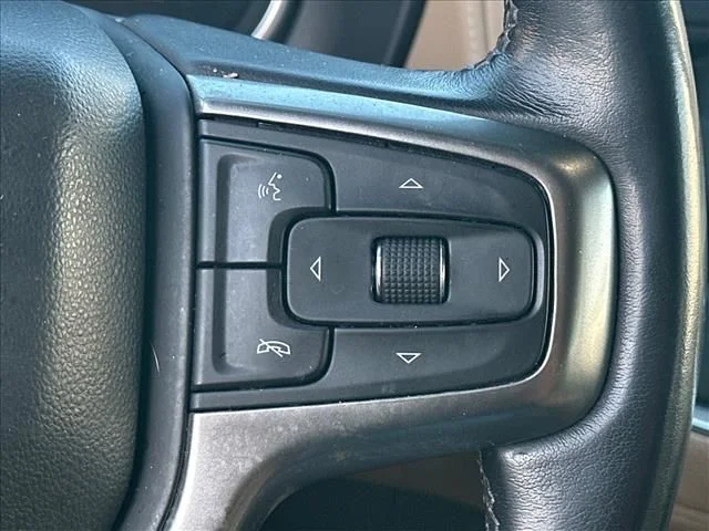 Used 2021 White Chevrolet Premier image 30