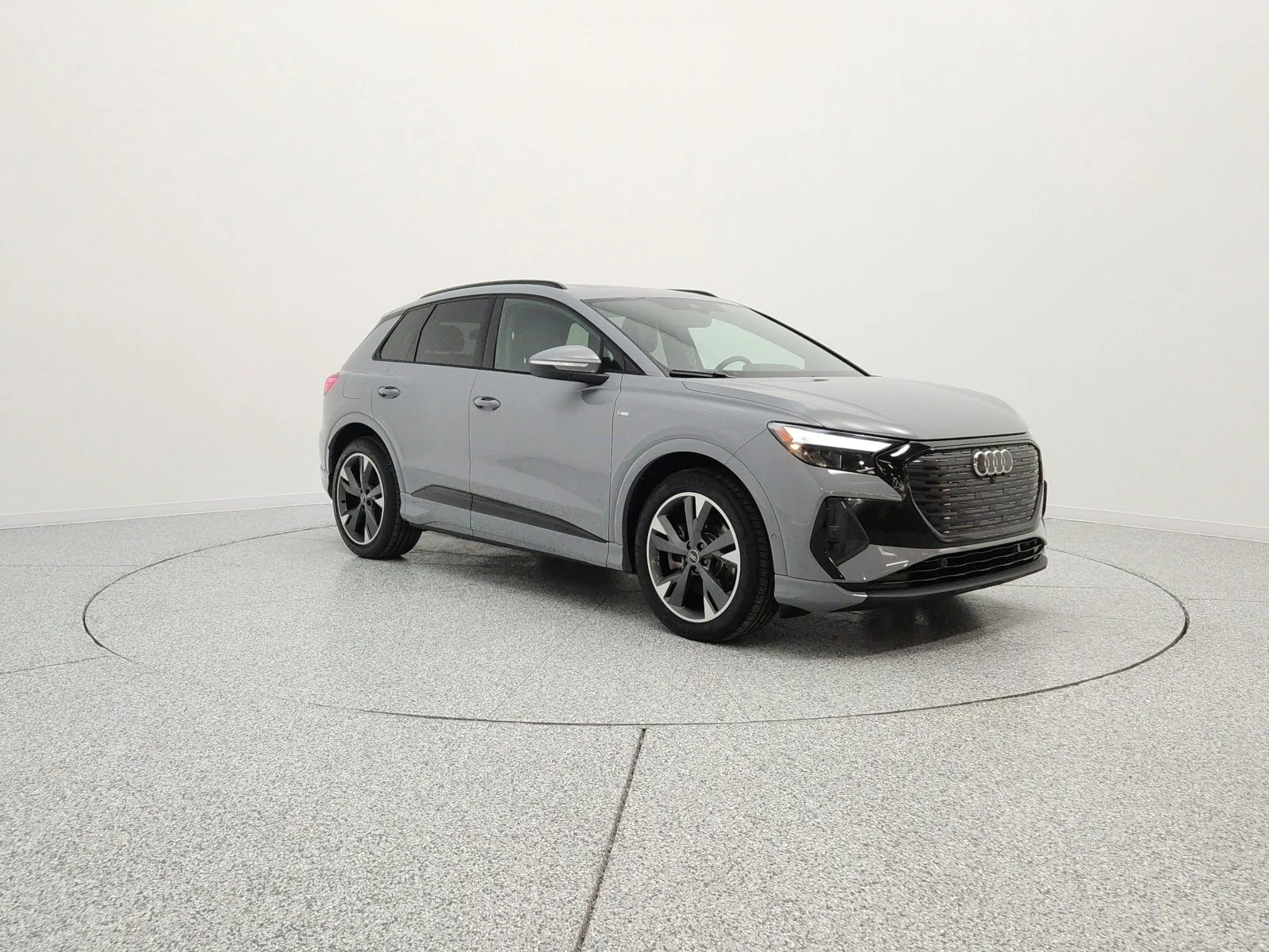 Used 2024 Pebble Gray Audi Premium Plus 55 quattro image 3