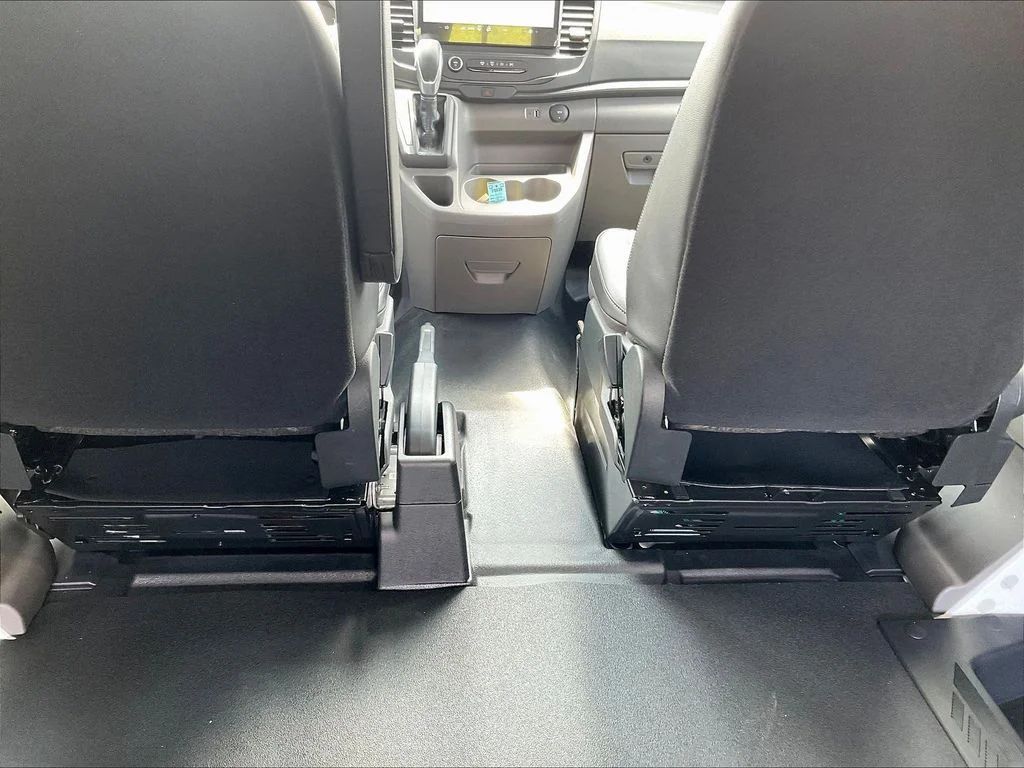 New 2026 Oxford White Ford Cargo Van image 18