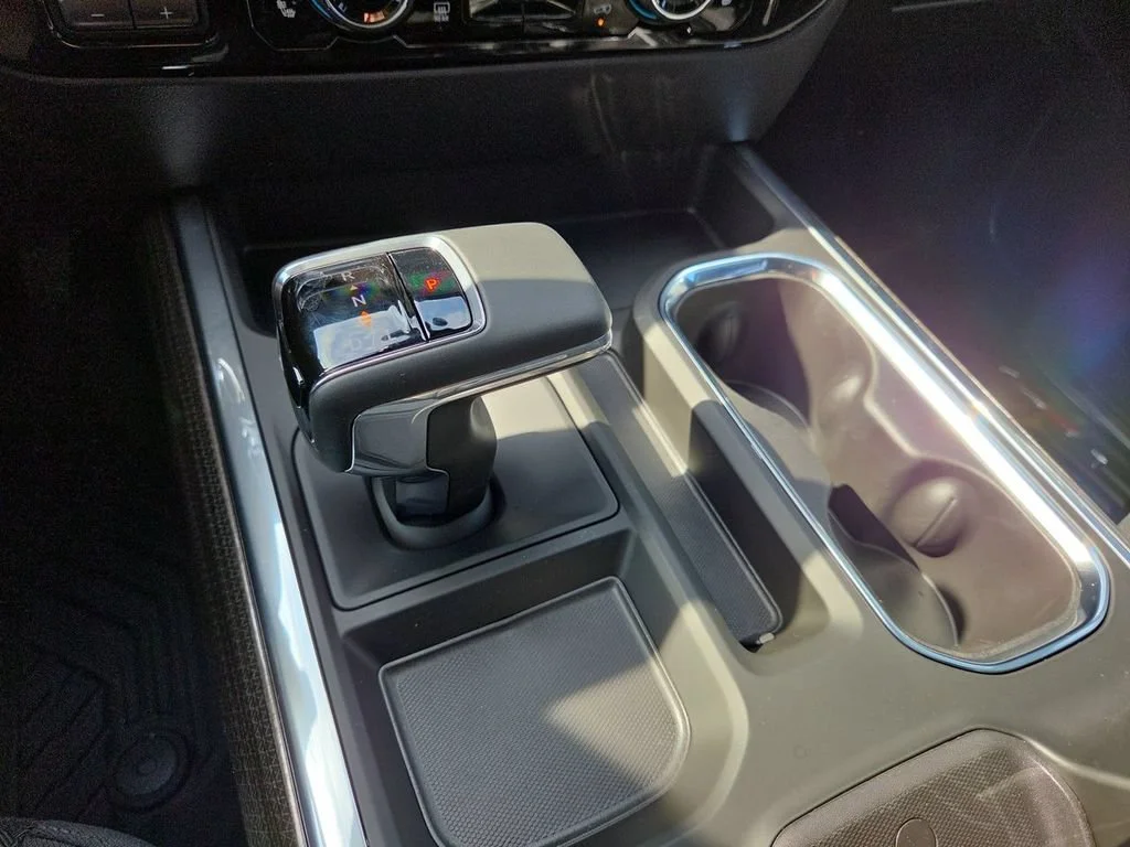 New 2026 Summit White Chevrolet LT image 8