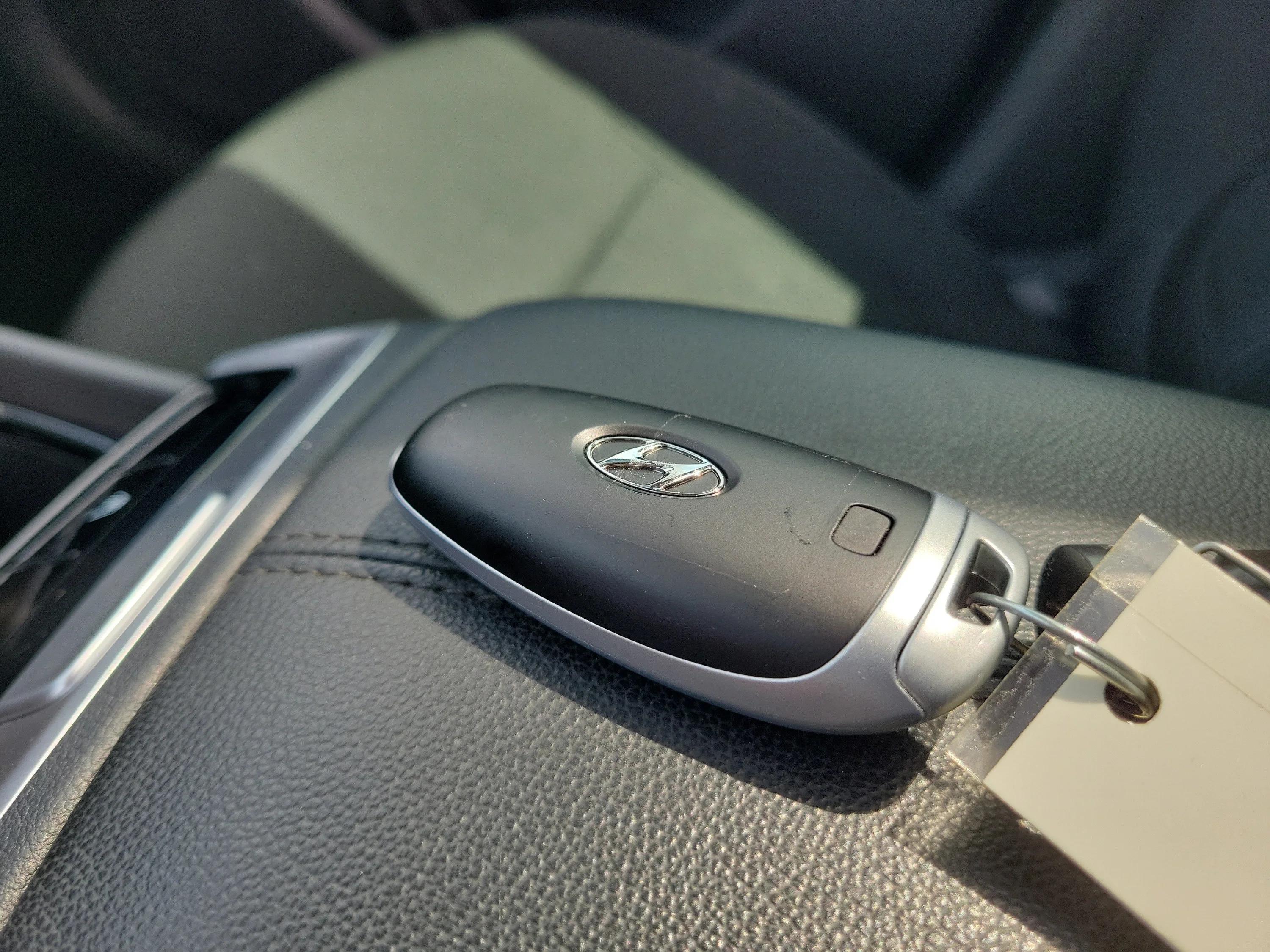 Used 2022 Intense Blue Hyundai SEL image 32