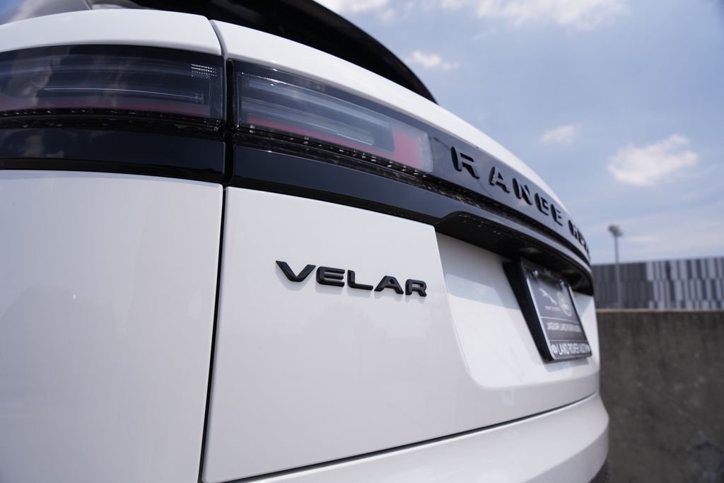 New 2026 Fuji White Land Rover S image 8