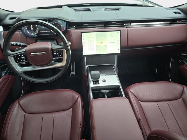 Certified Used 2024 Green Land Rover Autobiography image 10