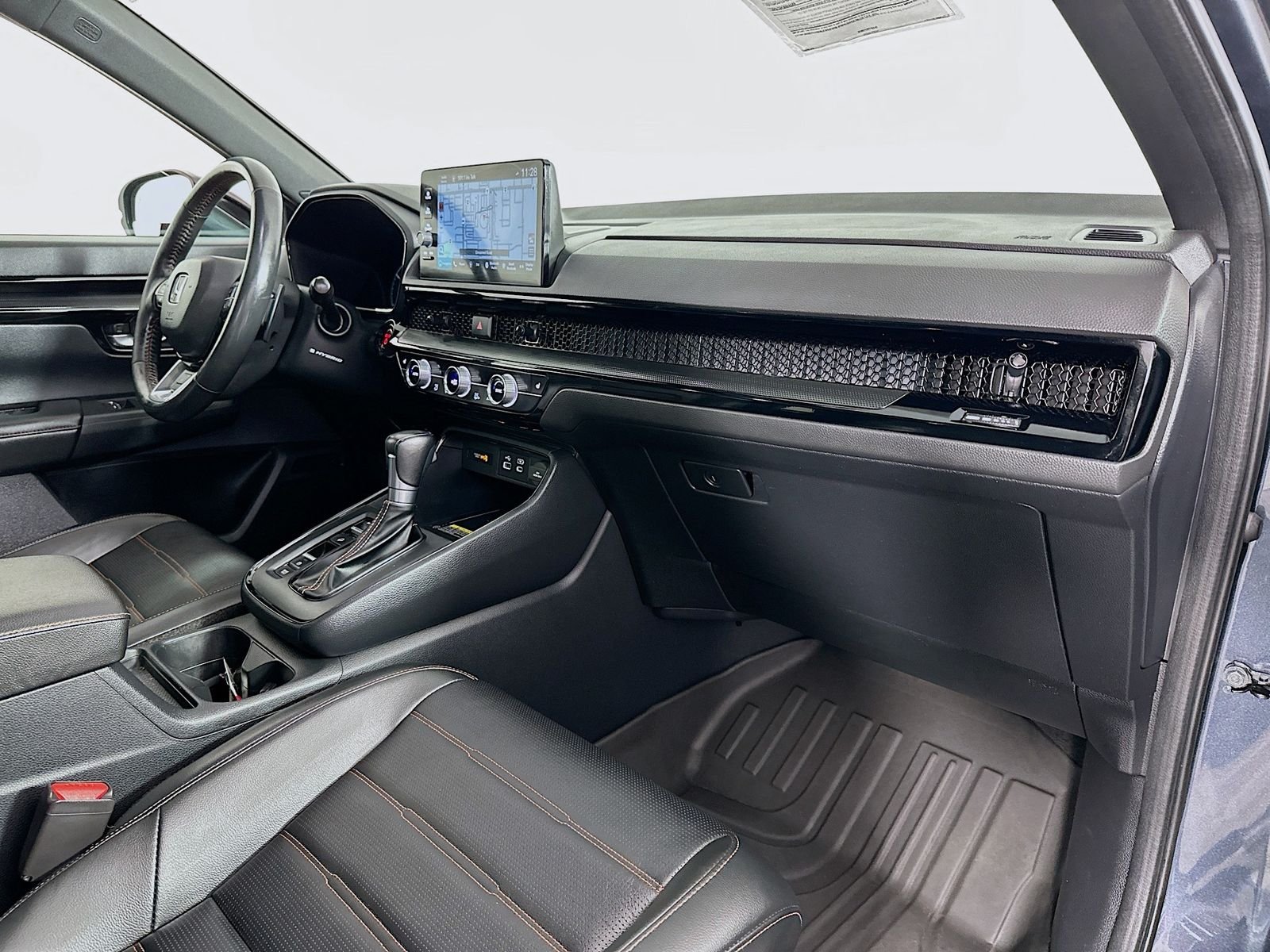 Used 2025 Meteorite Gray Metallic Honda Sport Touring image 31