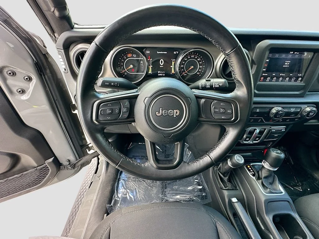 Used 2022 Sting-Gray Clearcoat Jeep Sport S image 19