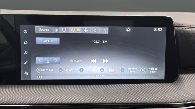 Used 2025 Super Black Nissan SR image 14