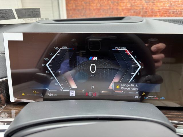 Used 2026 Gray BMW xDrive40i image 16