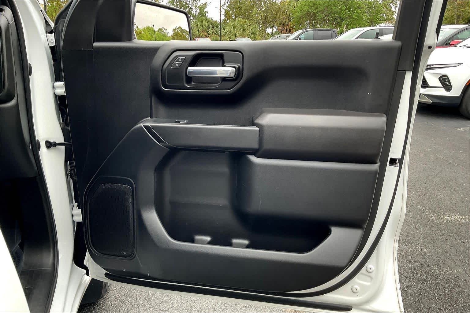 2023 Chevrolet Silverado 1500 Custom - Photo 23