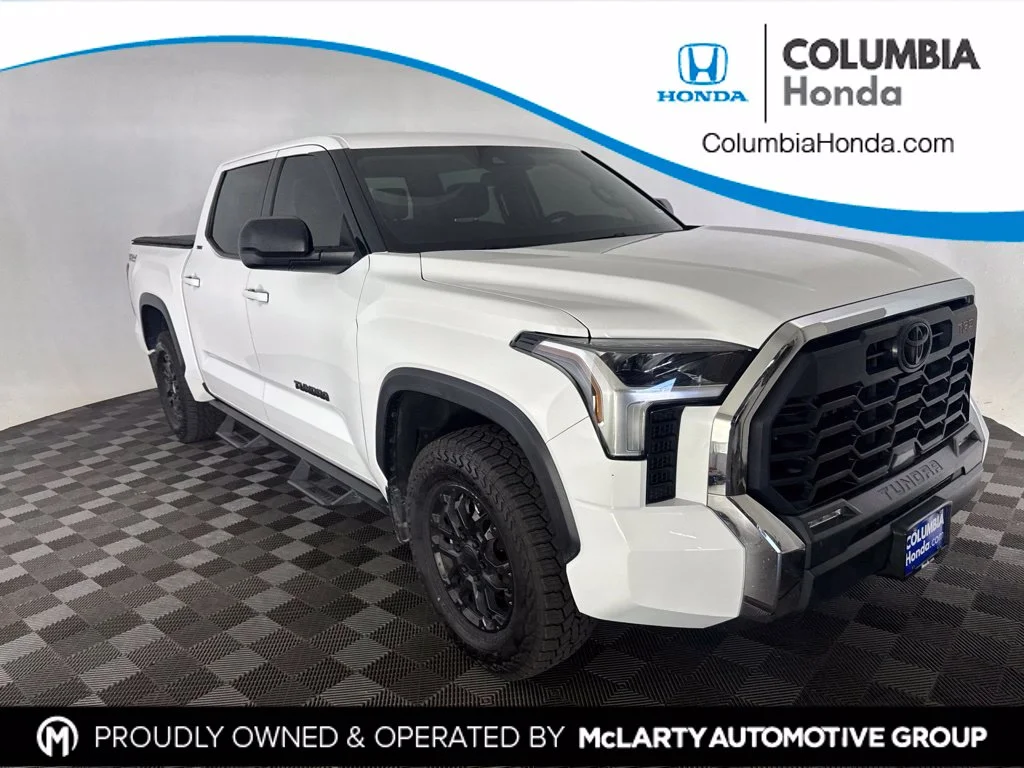 Used 2023 White Toyota SR5 image 1