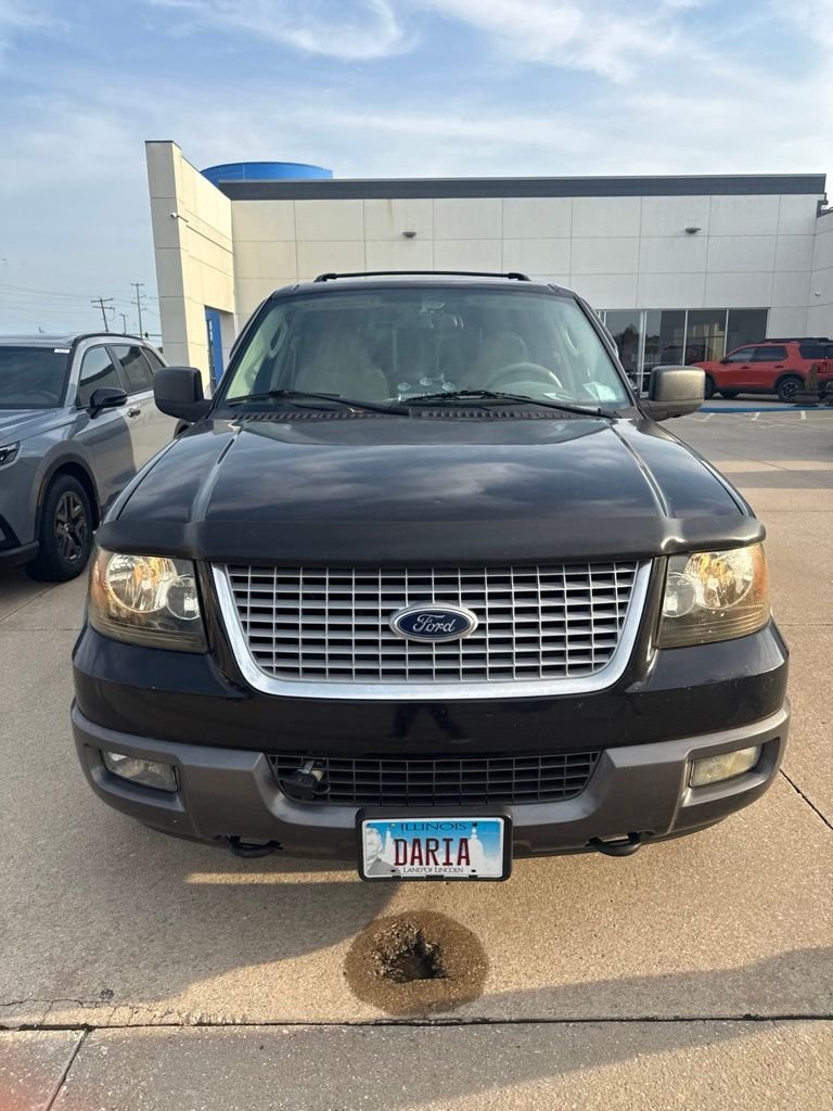 Used 2004 Black Ford XLT image 8
