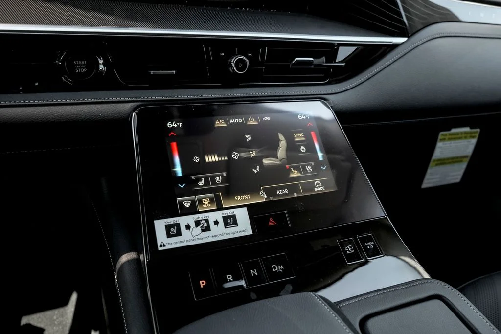 New 2026 BLACK OBSIDIAN INFINITI Luxe 4WD image 16