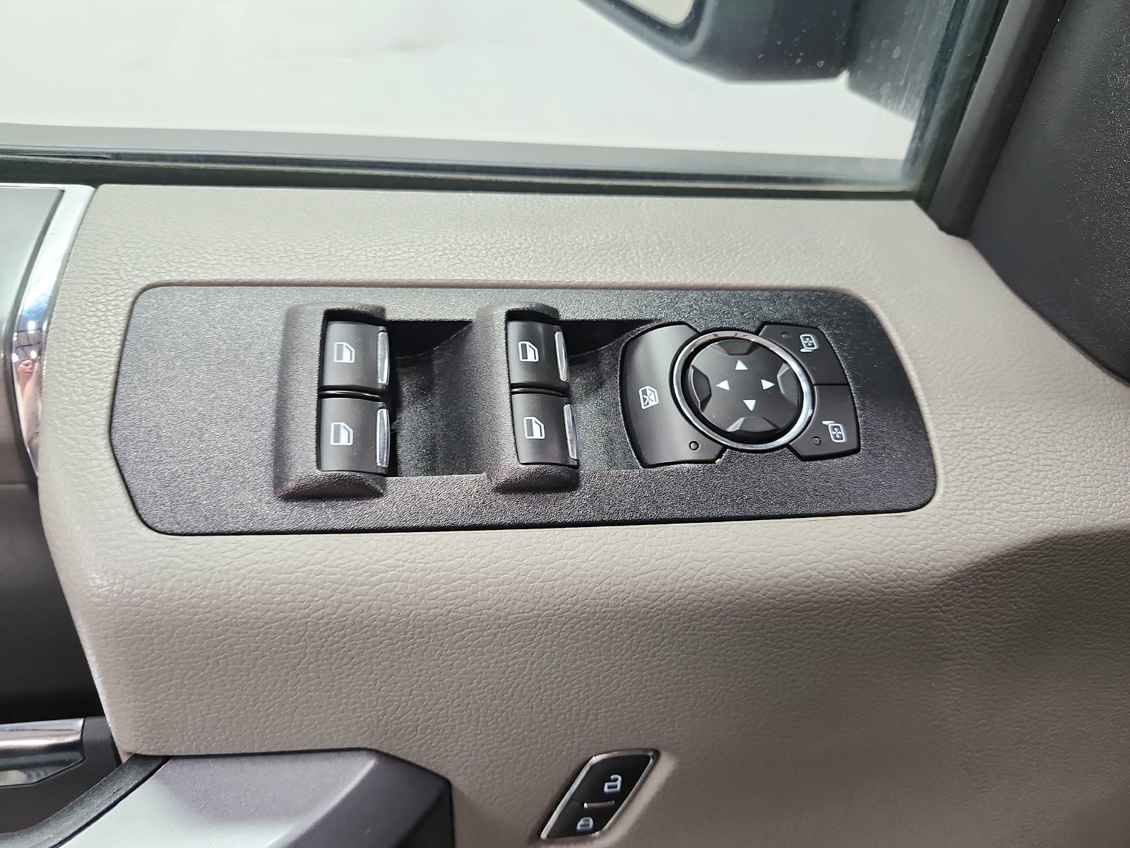 Used 2020 Red Ford XLT image 33